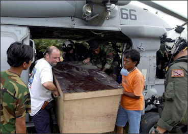 20120514-Foreign aid_workers_and_military MH-60S_Knighthawk_helicopt.jpg